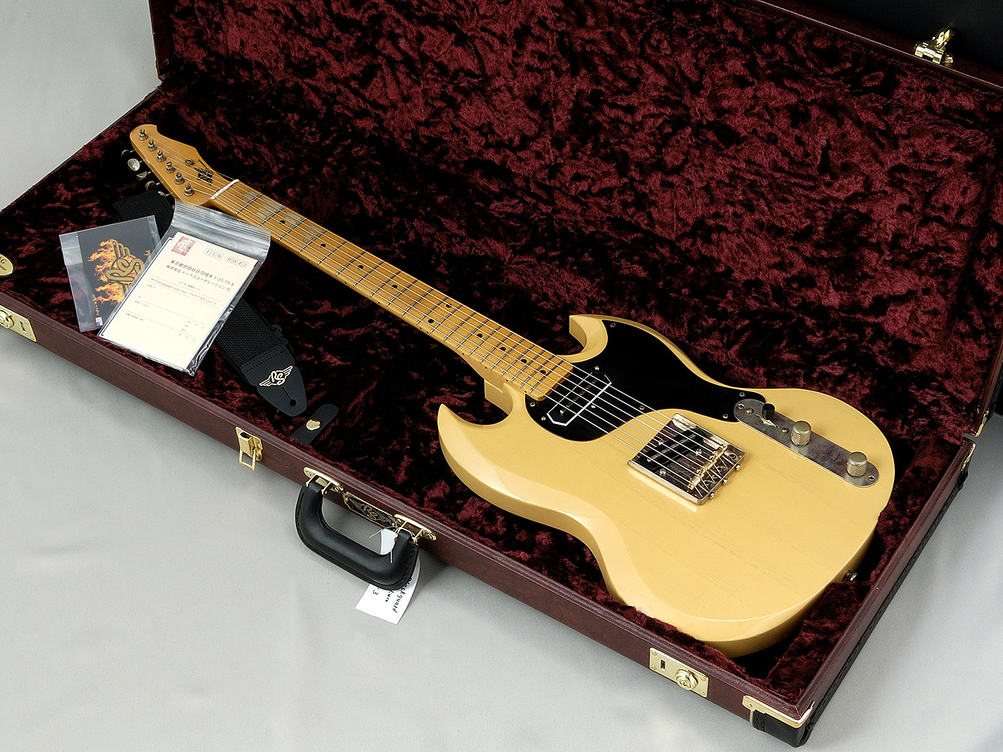 RS Guitarworks STee Blackguard II/Butter Scotch/Played But Loved